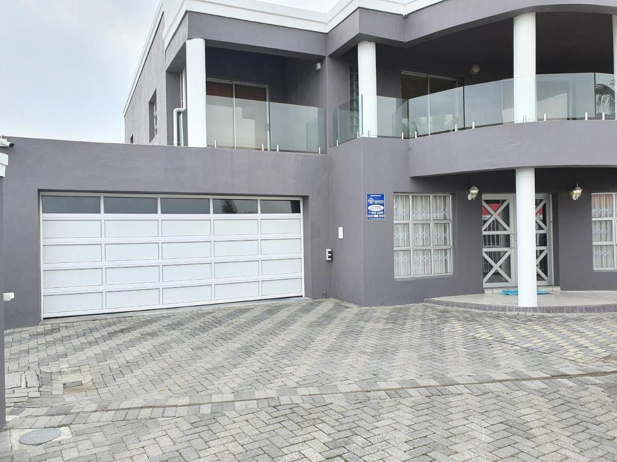 Holiday home Kbj House *