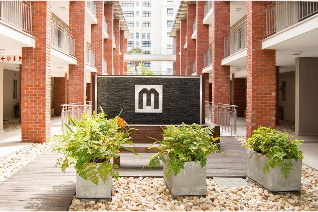 Century Luxury Two Bedroom * Cape Town