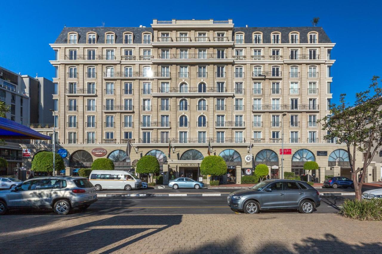 Apartment 204 - 2bdr Close To V&a Waterfront