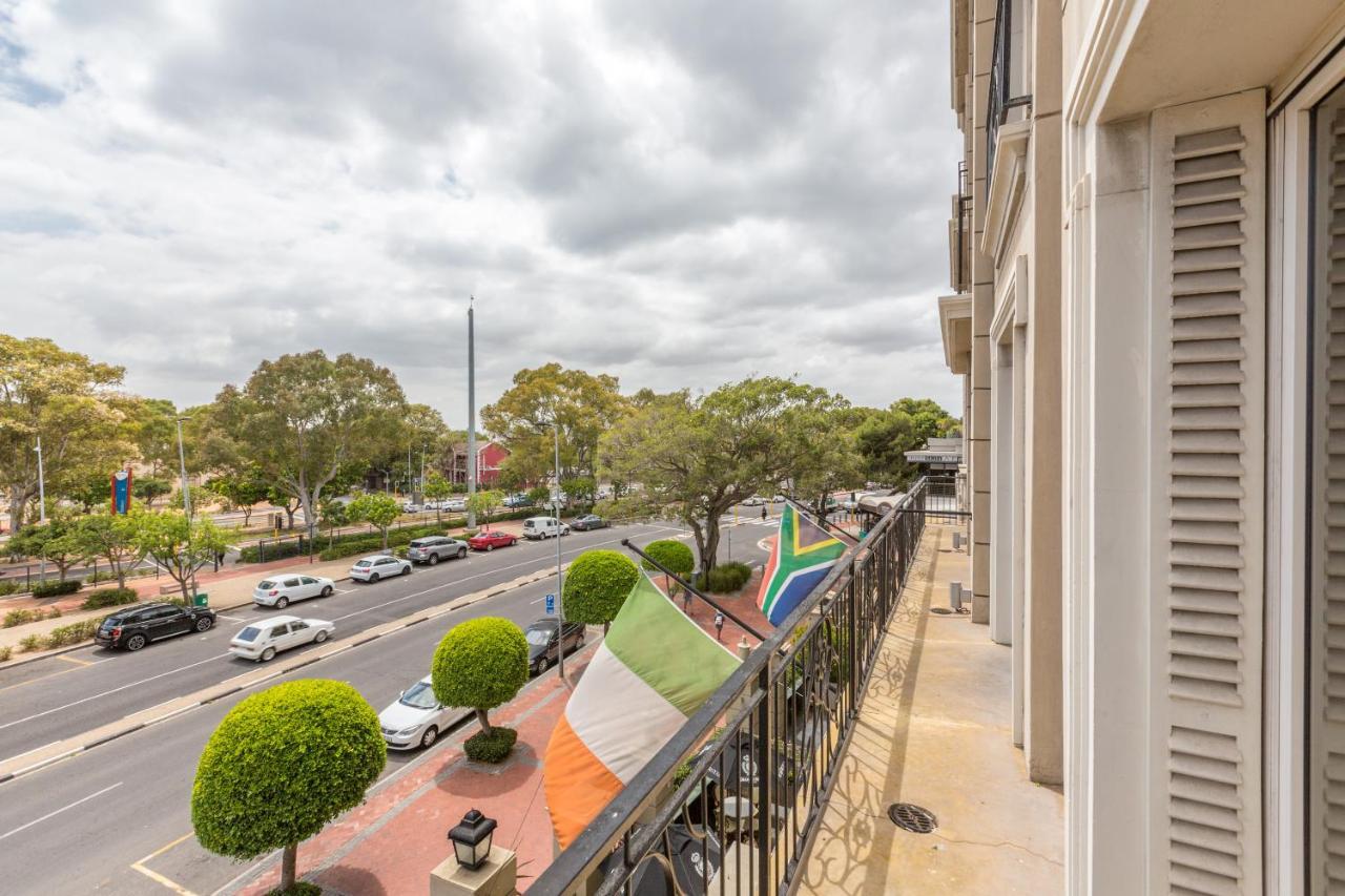 204 - 2bdr Close To V&a Waterfront