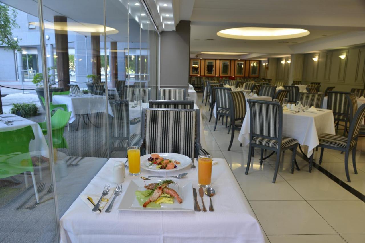 The Capetonian - Halal