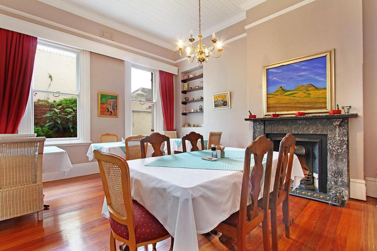 Guest house Hillcrest Manor 3*