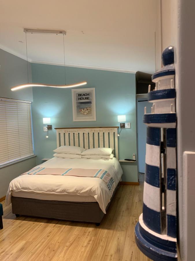 Apartment 32 On Pringle Cape Town