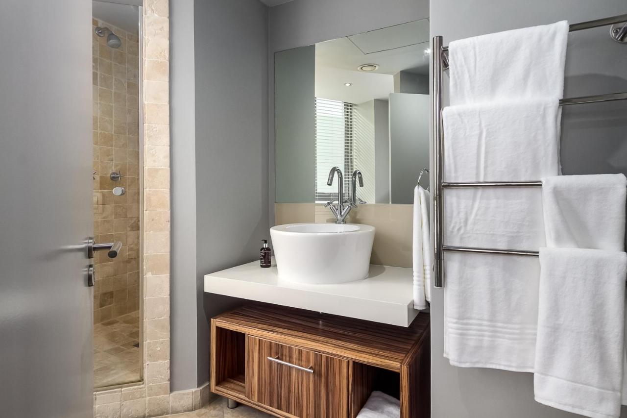 1304 Mandela Rhodes Tower Apartment Cape Town