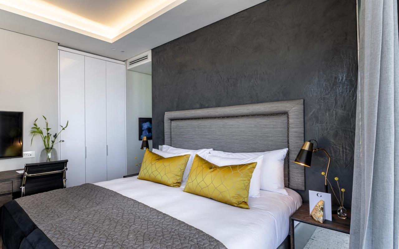Hotel O' Two 4*