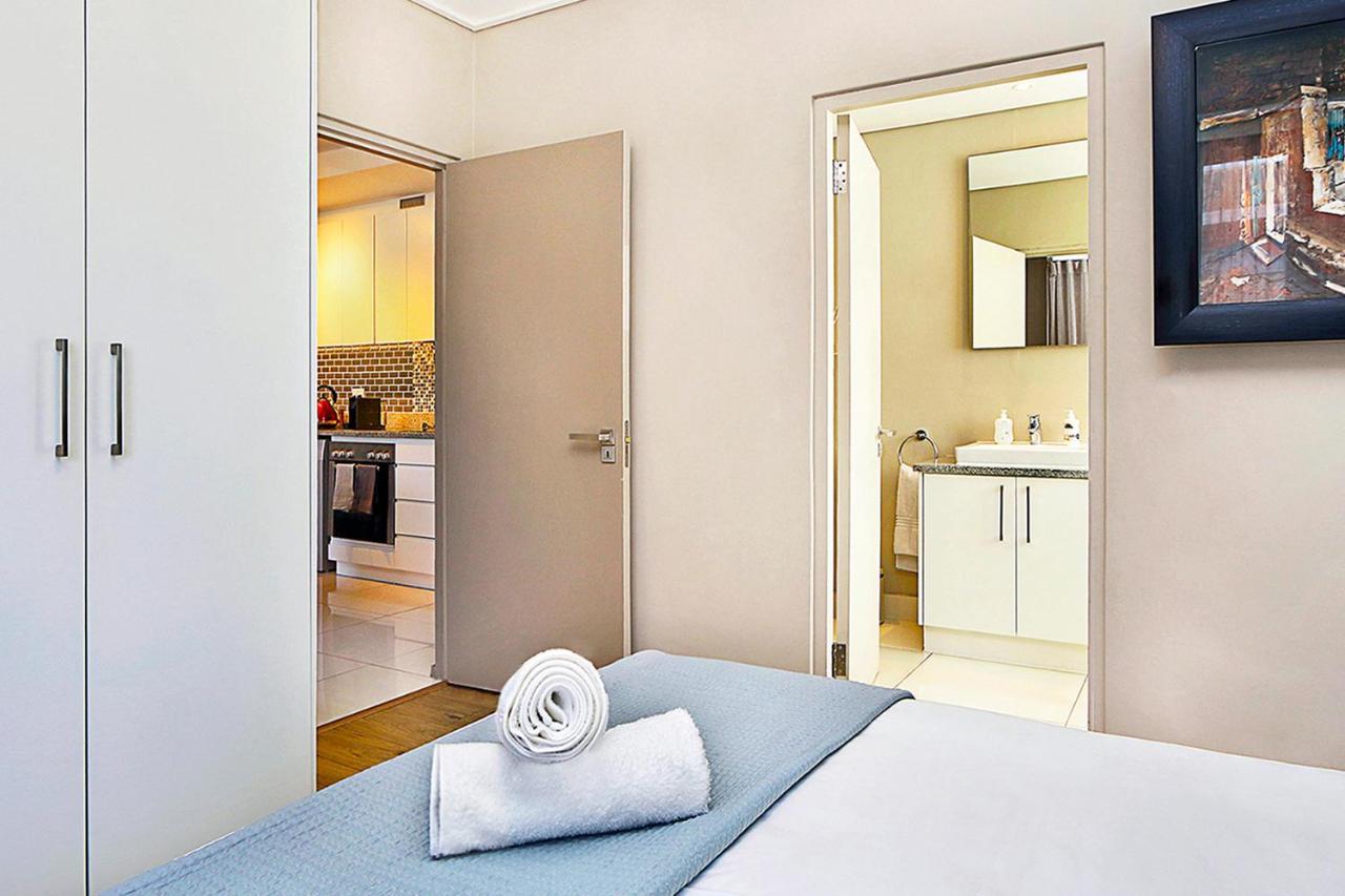 Apartment The Odyssey 407 In Green Point *