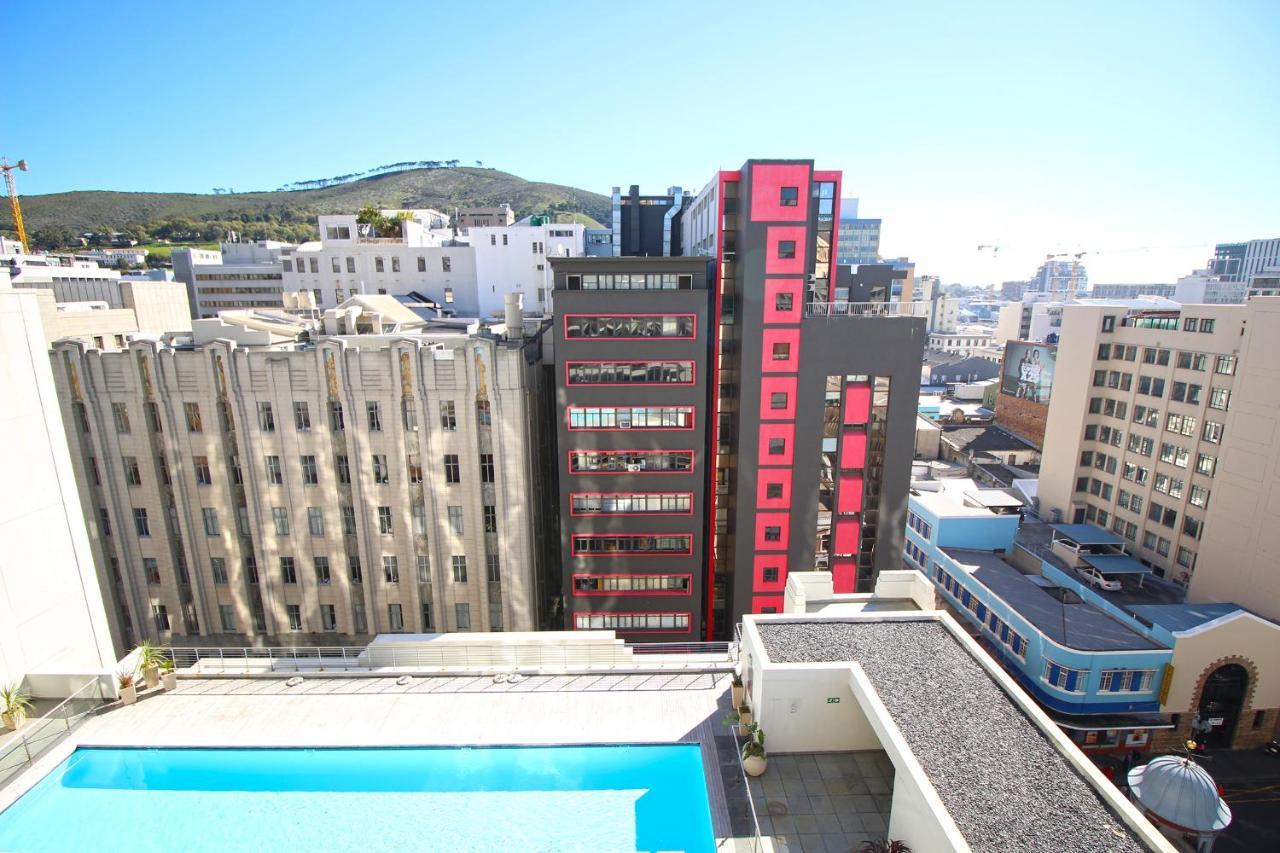 1304 Mandela Rhodes Tower *