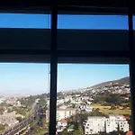 Gardens Studio Apartment With Spectacular Views