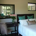 Inverness Manor