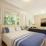 Dove Cottage @ Squirrel\'S End