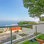 Sunset Bay Camps Bay - Villa With Pool & Sea Views