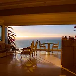 The Clarendon - Bantry Bay