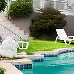 Melmetco West Beach House