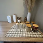 Camellia Cottage - Courtyard Room