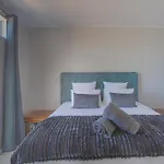 Isla\'S Place