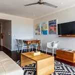 Mouille Point Places - Studios & Apartments
