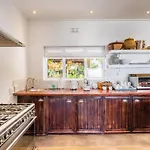Clifton Sunset - Family Home