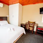 Oria Lodge