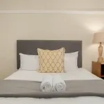 Victoria Court Apartments