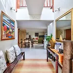 Kwantu Guesthouse 2