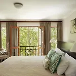 Bayflowers Guest House