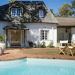 Howards End Manor B&B