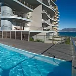 Horizon Bay 1603 By Hmh