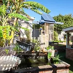 Strand Honeymoon Suite Studio