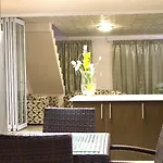 Ludinz Guest Houseselfcateringprowvalley