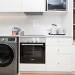 Sea Point Luxury Studio Apartment - The Sage