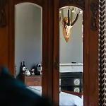 Harpers House
