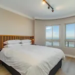 Wavecrest Ocean Villa Strand