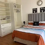 Tuapandula Accomodation
