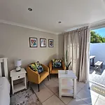 Ivy Place Studio Apartment