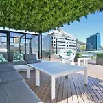 Penthouse Henning@The Onyx