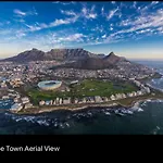 Vintage Alcove In Green Point, Cape Town Sleeps 4
