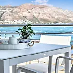 Casa Bonita On The Beach In Gordons Bay