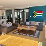 Beachhouse! Seaview, Heated Pool, Battery Back-Up