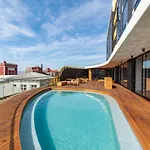 Modern Stay In Woodstock
