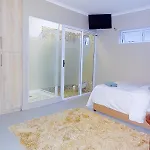 Queens Kings View Guest House