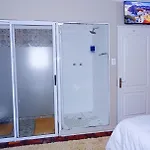 Queens Kings View Guest House