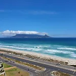 Table Mountain Sea View Apartment