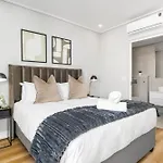 Coastal Luxe 1-Bed Escape