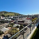 The Lookout Chic 1 Bed With A View