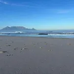 Private Garden Flat Blouberg Beach