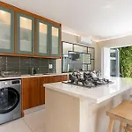 Vesperdene Mews 6