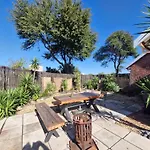 Apartment With Garden