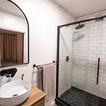 Salma - New York Style 1Bed L No Loadshedding