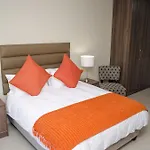 Manhattan Quarter Luxury Apartments