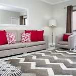 Manhattan Quarter Luxury Apartments
